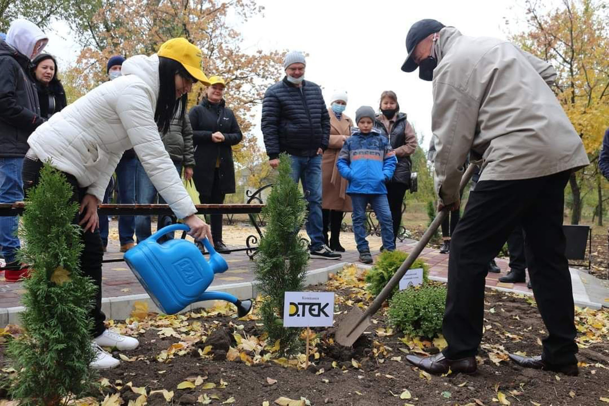 Благоустройство парка в Приазовском (Запорожская обл.)