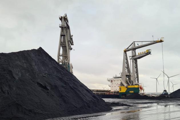 ДТЭК встречает очередные двое судов  Panamax с 150 тыс. т американского угля