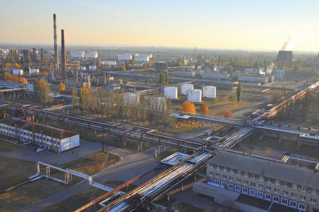 «Укртатнафта» успокоила, что нехватка бензина Украине из-за Белоруси не грозит