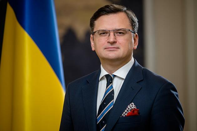 Кулеба закликав відключити «Газпромбанк» від SWIFT