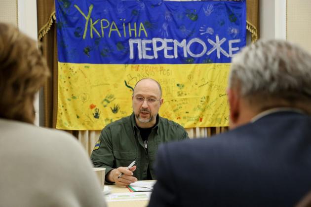 Якщо не буде атак, то до кінця лютого ми будемо жити з 3-3,5 чергами відключень е/е – Шмигаль